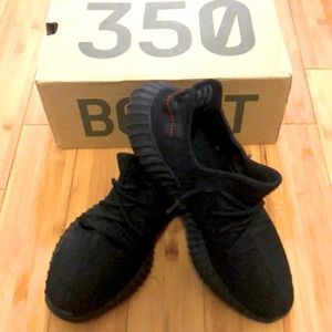 Yeezy Boost 350 V2 black
